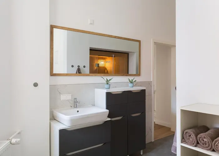 Getreidemarkt شقة *