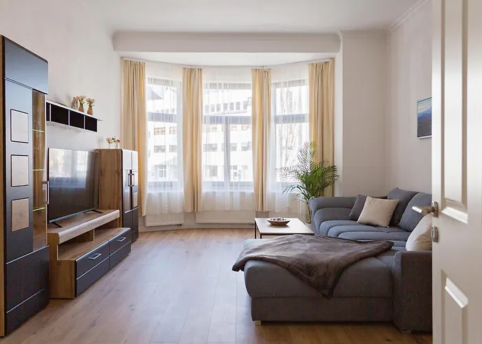 Getreidemarkt * شيمنيتز